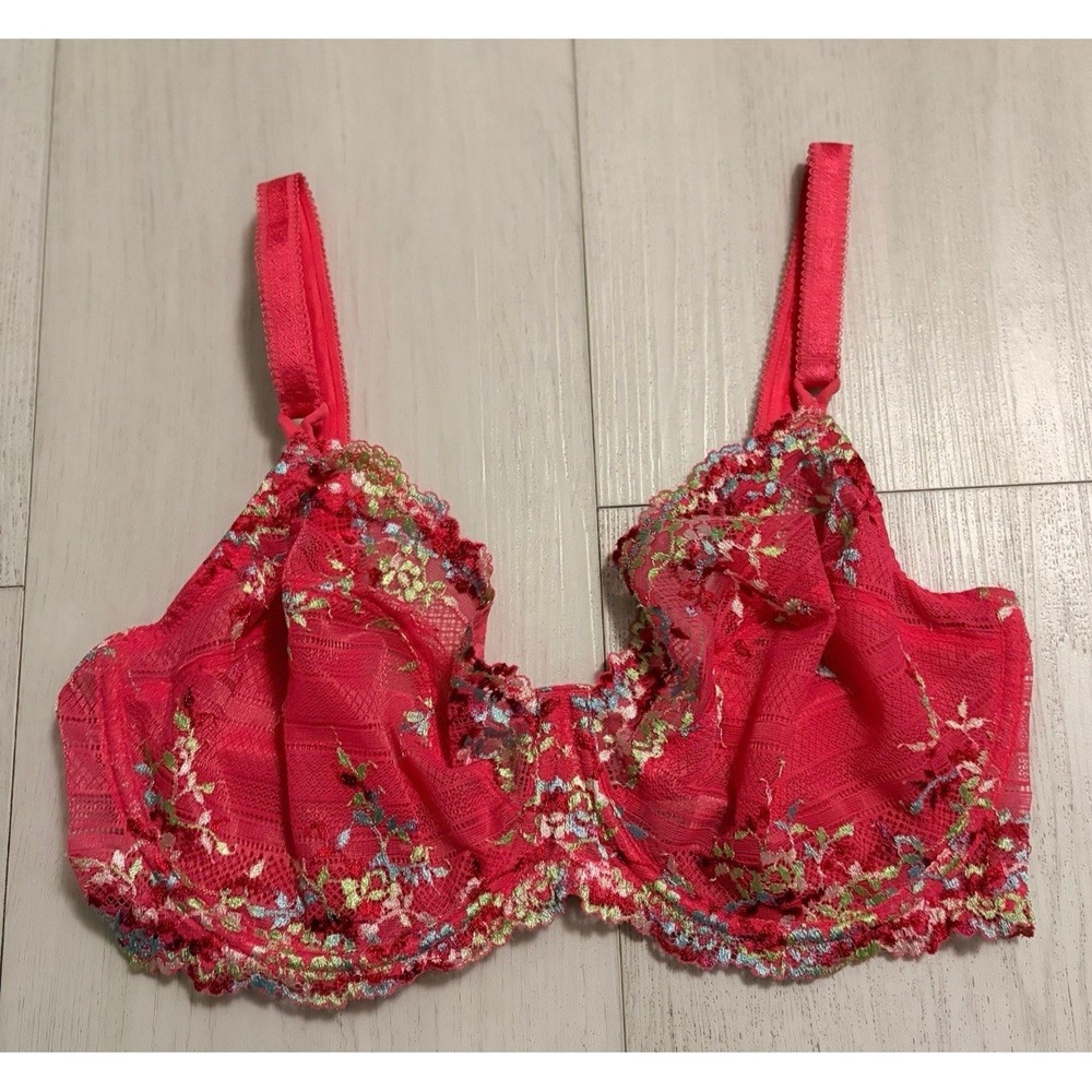 NWOT Wacoal Embrace Lace Bra Sz 38DD - Pink ‎ / Colorful - Floral